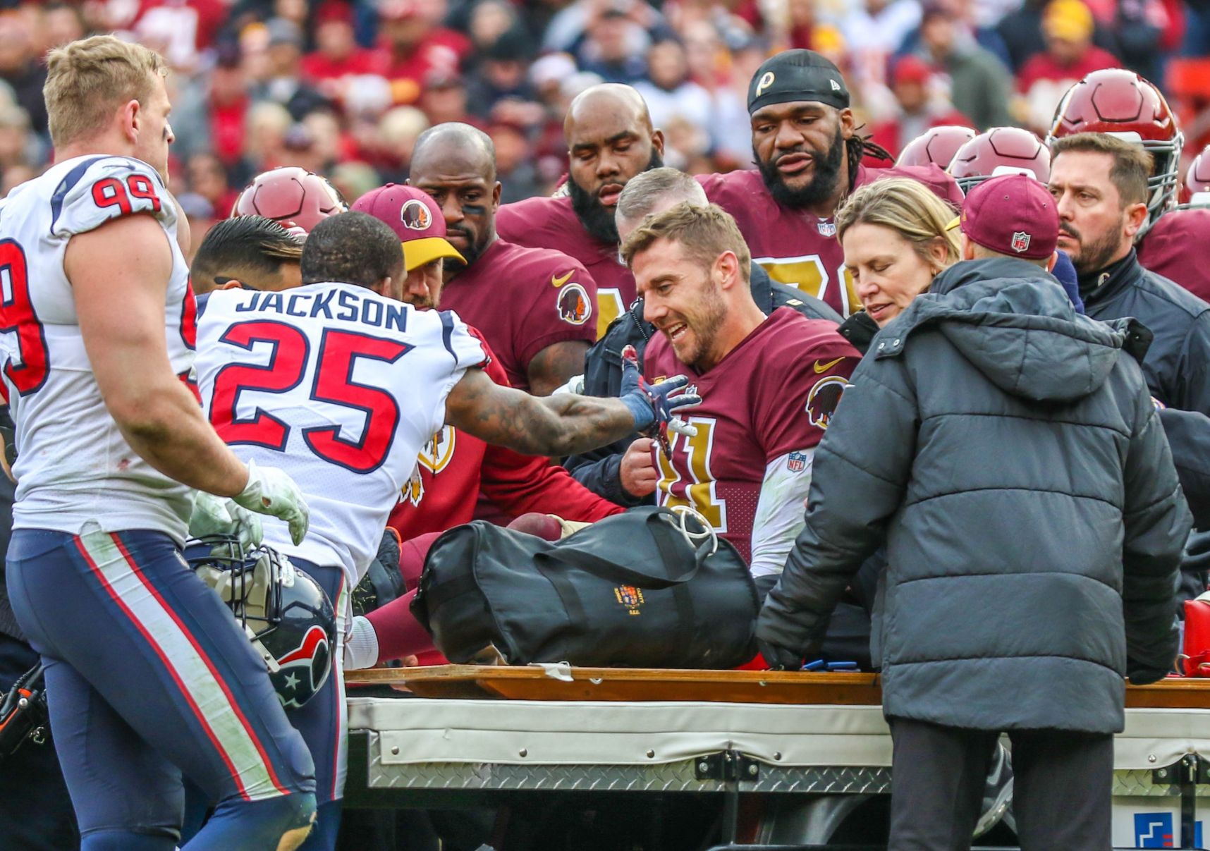 Alex Smith injured
